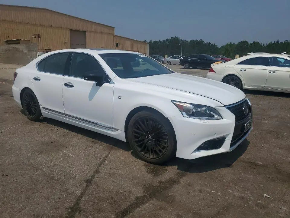 2015 LEXUS LS 460  