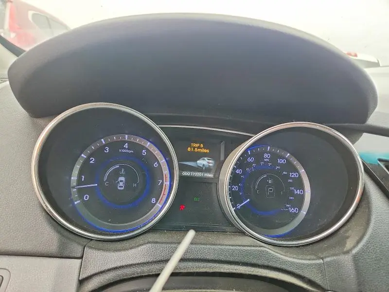 2014 HYUNDAI SONATA SE  