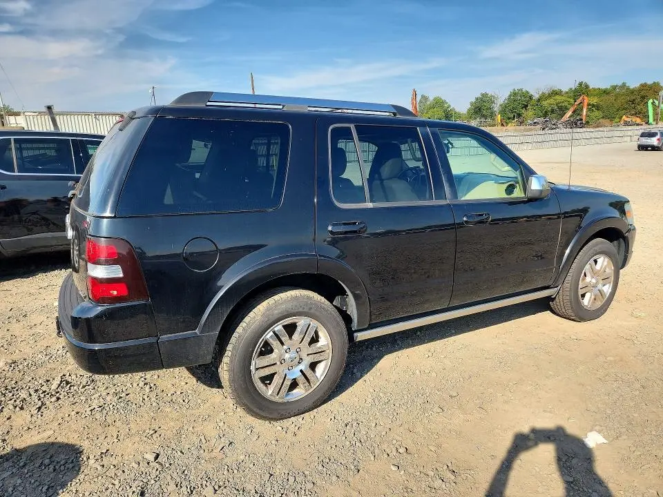 2010 FORD EXPLORER LIMITED  