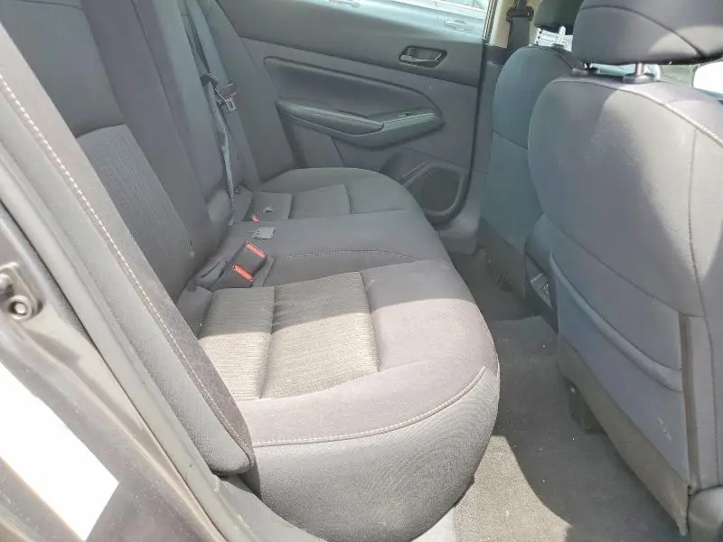 2024 NISSAN ALTIMA SV  