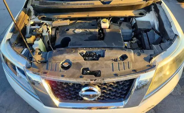 2014 NISSAN PATHFINDER SV  