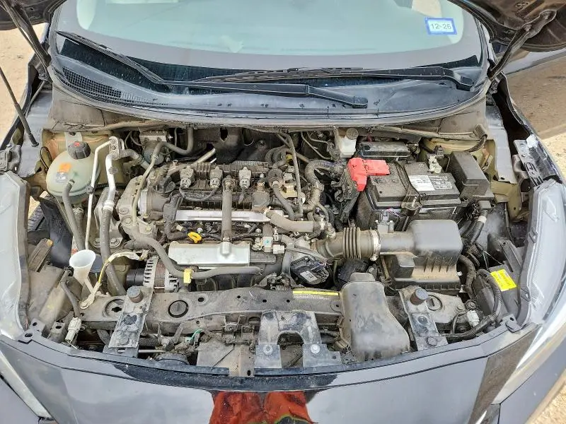 2021 NISSAN VERSA SV  
