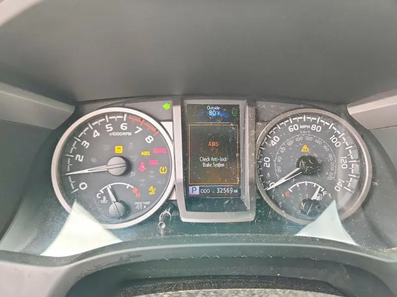 2022 TOYOTA TACOMA LIMITED  