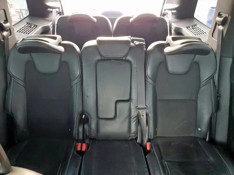 2018 VOLVO XC90 T6