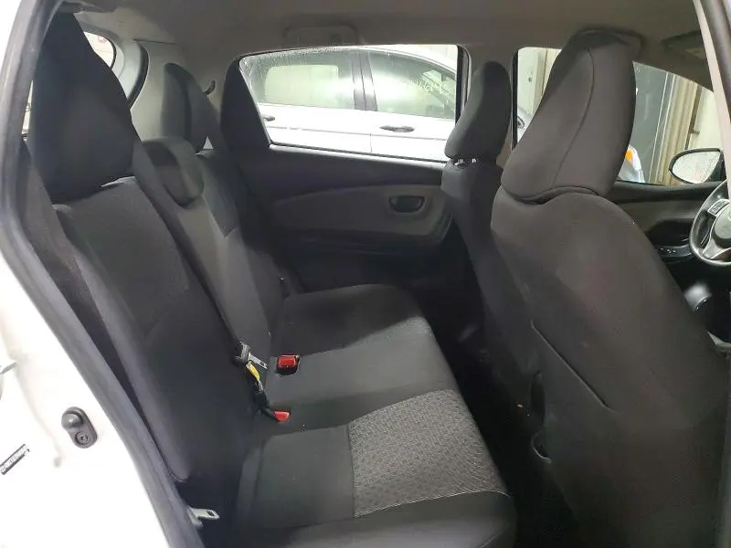 2017 TOYOTA YARIS 5-DOOR L FLEET  