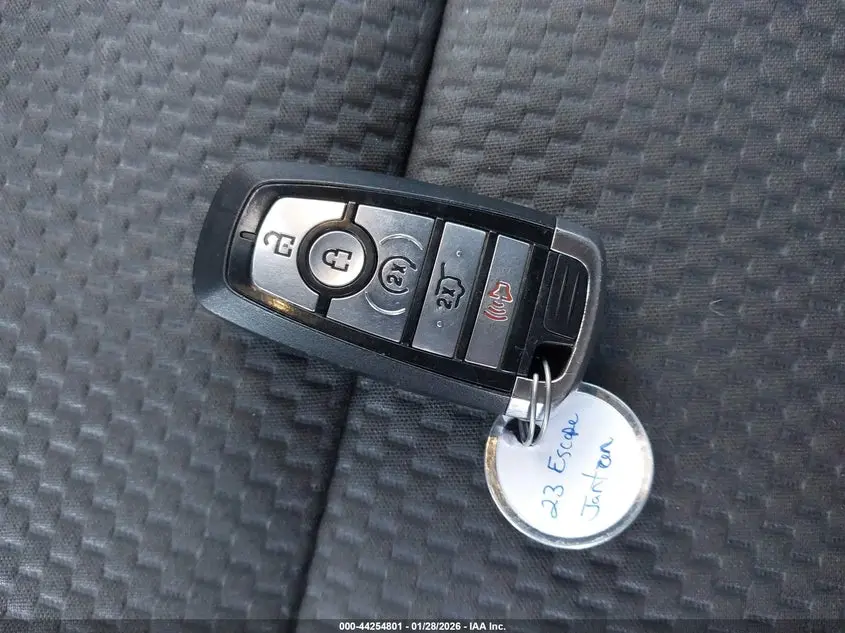 2023 FORD ESCAPE ST-LINE SELECT