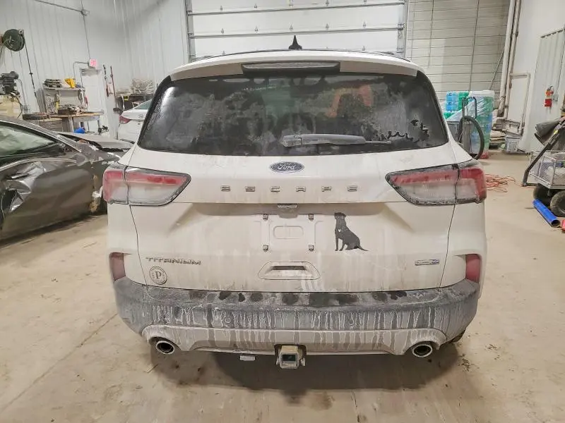 2020 FORD ESCAPE TITANIUM  
