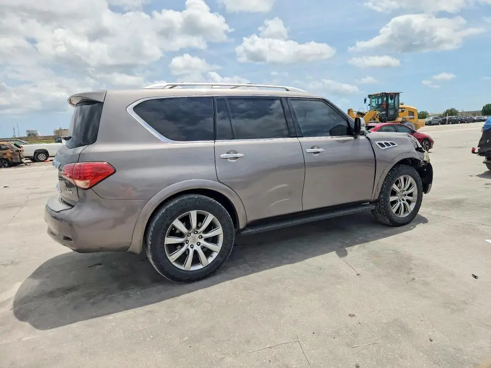 2012 INFINITI QX56 BASE  