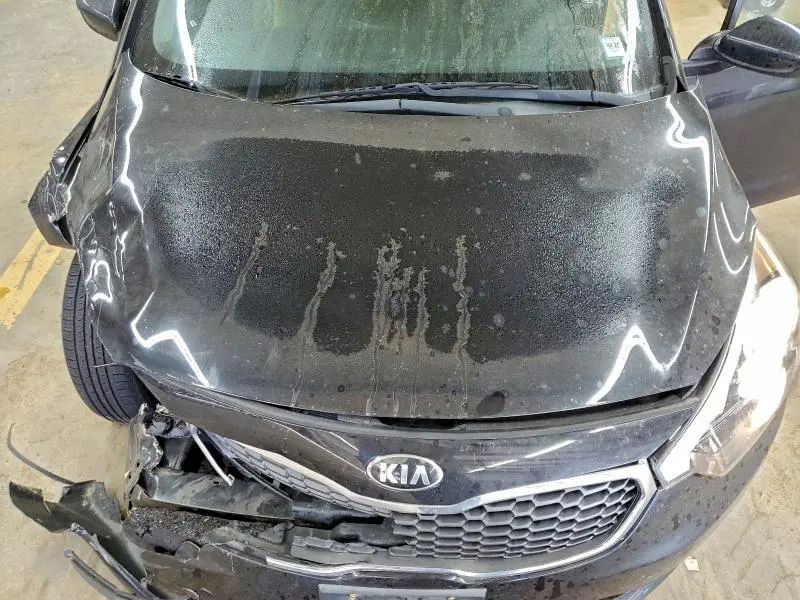 2015 KIA FORTE LX  