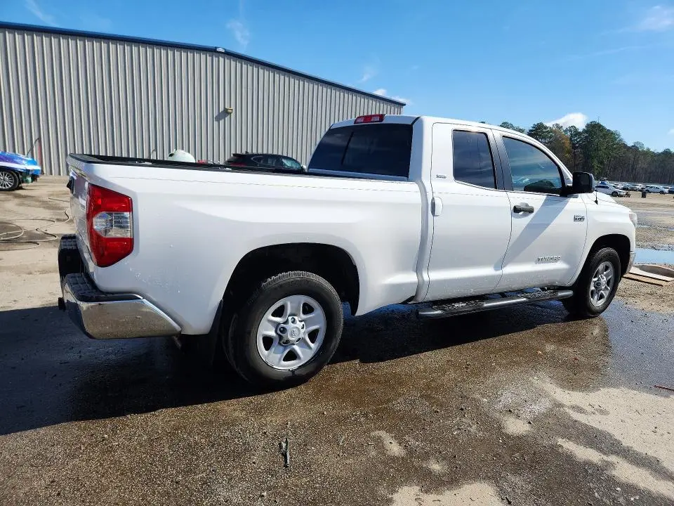 2018 TOYOTA TUNDRA SR5  
