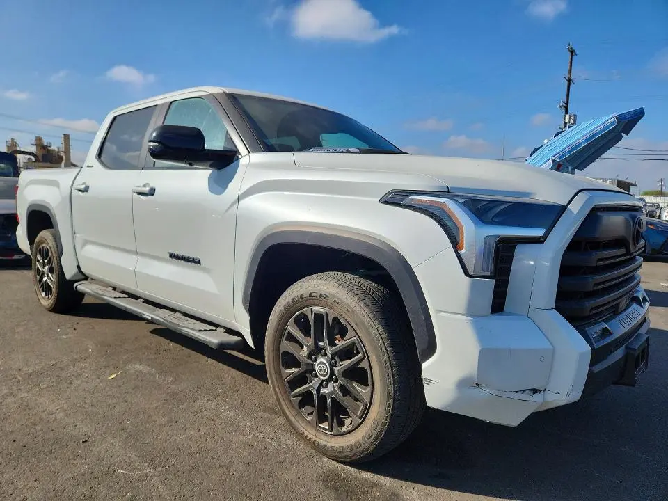 2024 TOYOTA TUNDRA LIMITED HV  