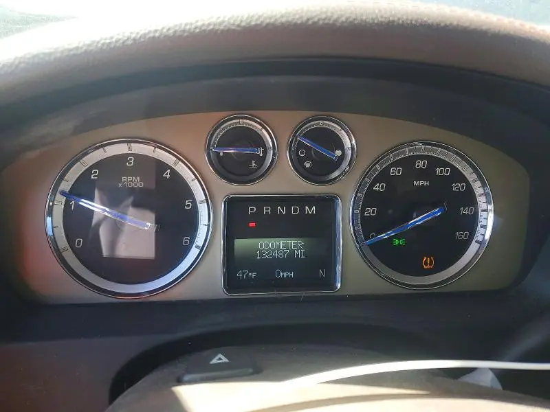 2011 CADILLAC ESCALADE ESV PLATINUM  