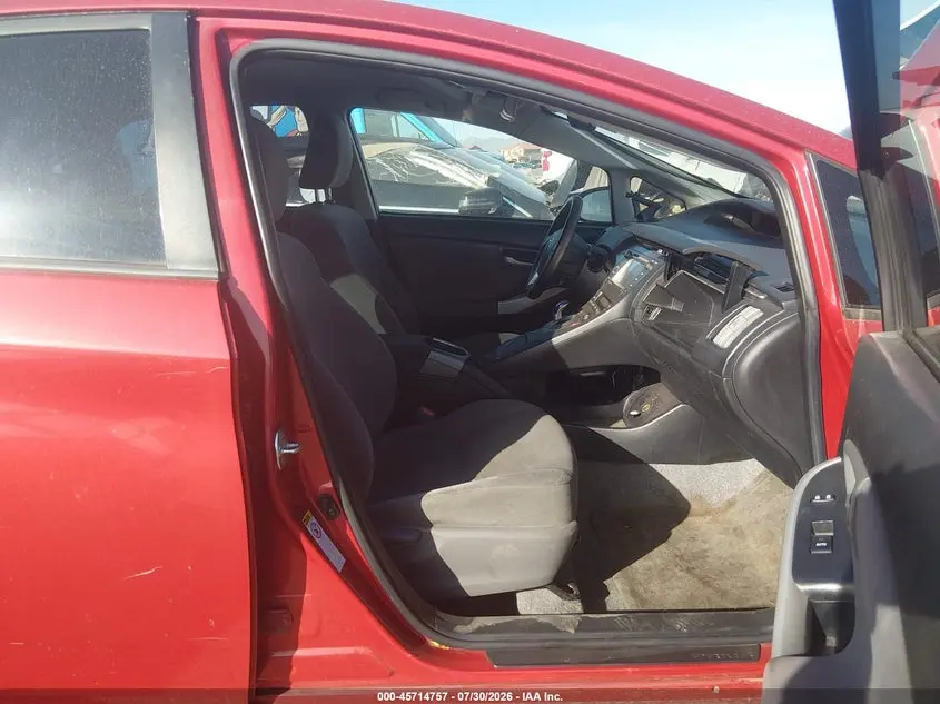 2014 TOYOTA PRIUS THREE