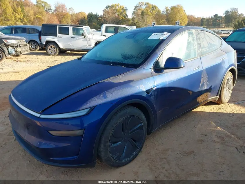2026 TESLA MODEL Y RWD