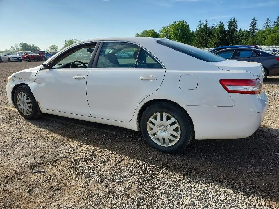 2010 TOYOTA CAMRY BASE  
