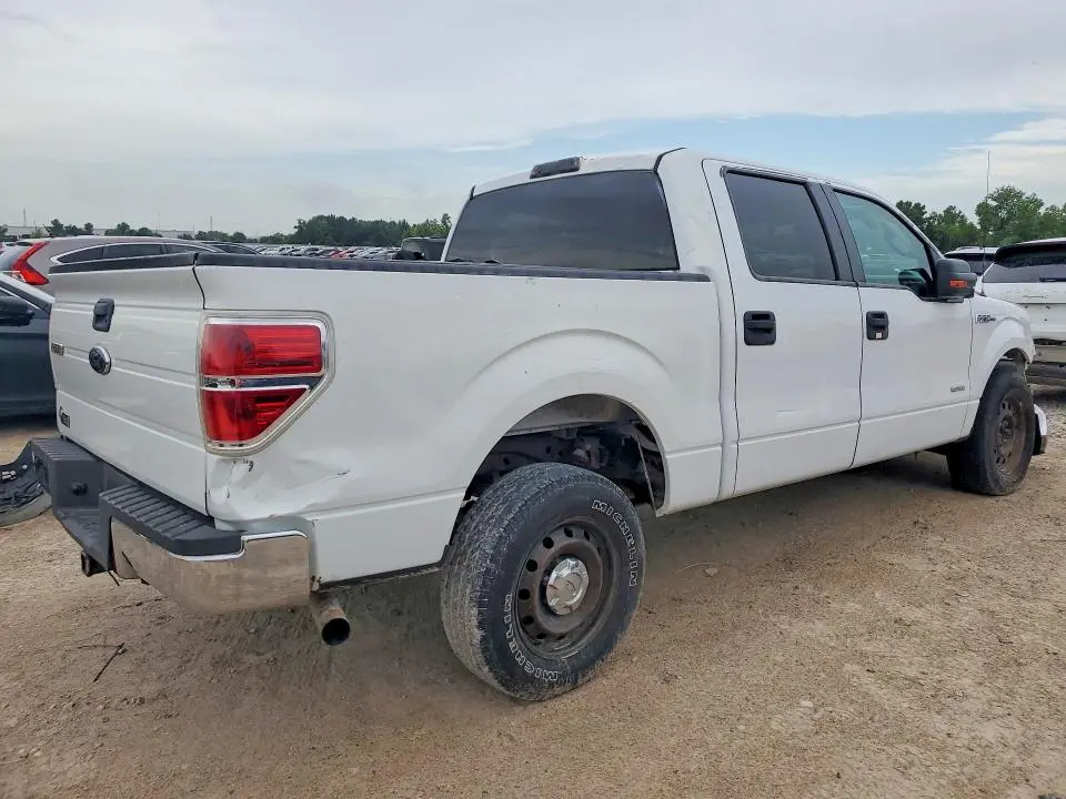 2011 FORD F150   