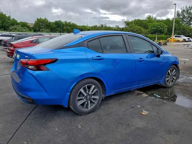 2020 NISSAN VERSA SV  