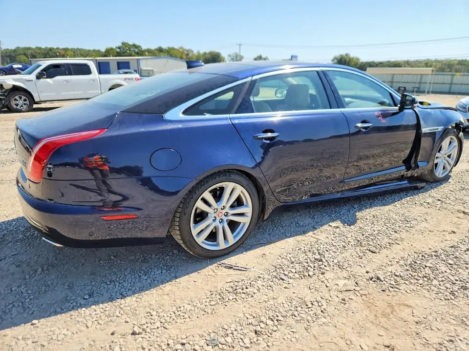 2017 JAGUAR XJL PORTFOLIO  