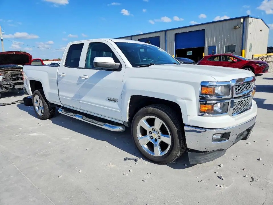 2015 CHEVROLET SILVERADO C1500 LT  