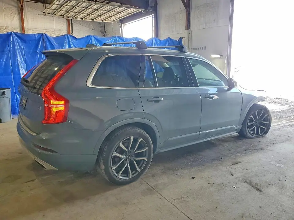 2020 VOLVO XC90 T5 MOMENTUM  