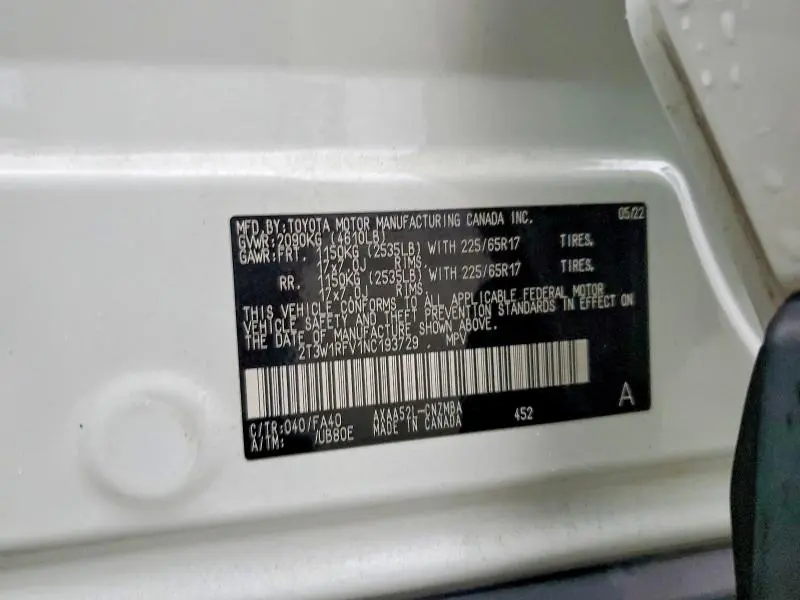 2022 TOYOTA RAV4 XLE  