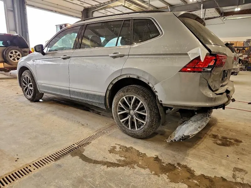 2021 VOLKSWAGEN TIGUAN SE  