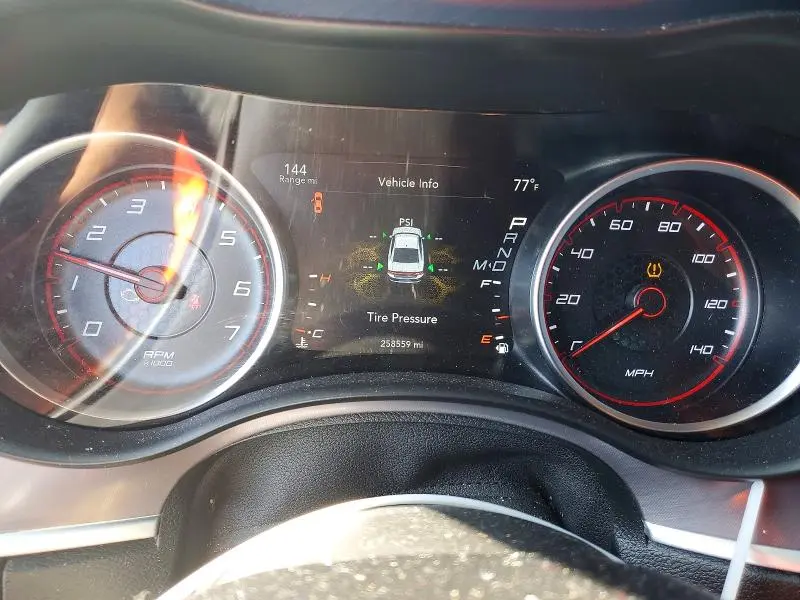 2019 DODGE CHARGER SXT  