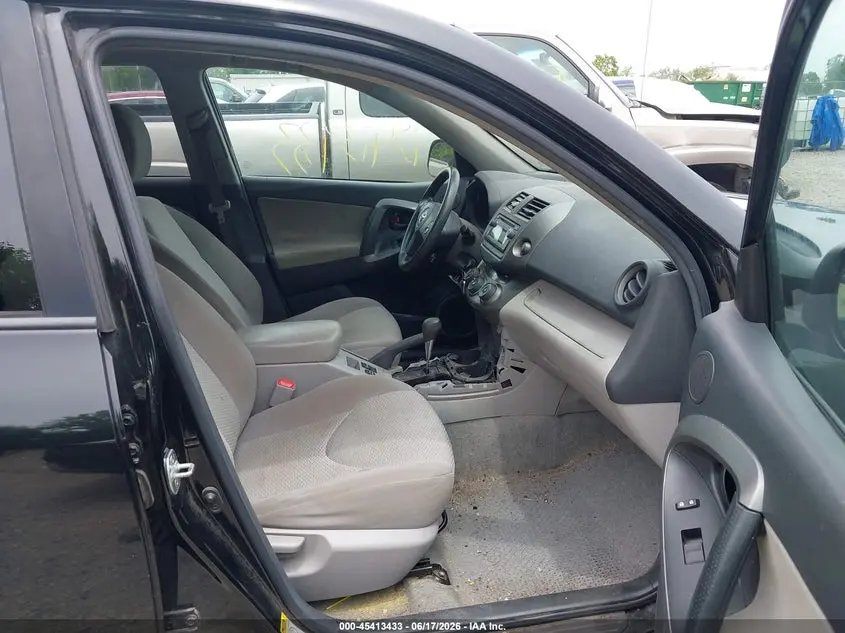 2012 TOYOTA RAV4  