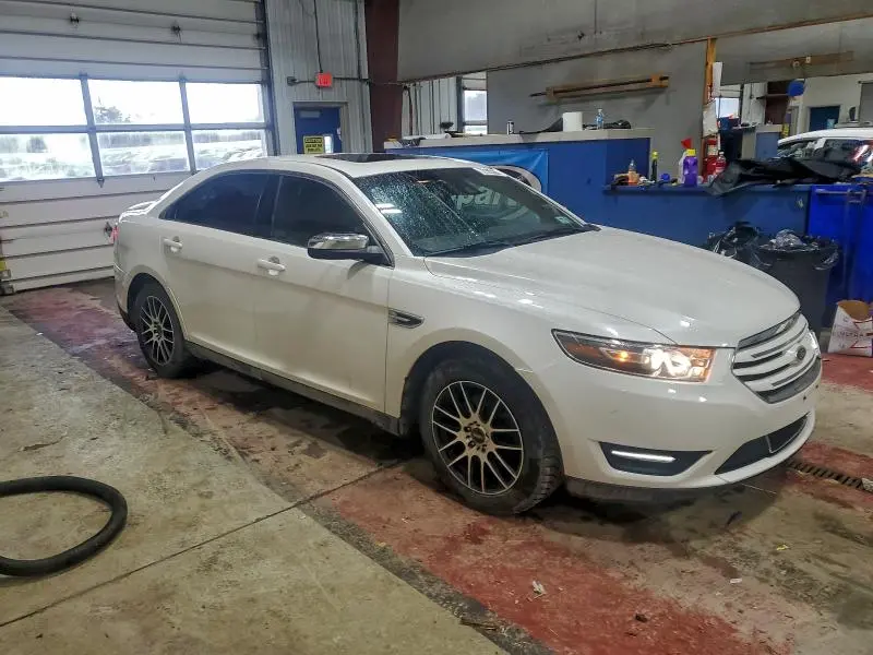 2015 FORD TAURUS LIMITED  
