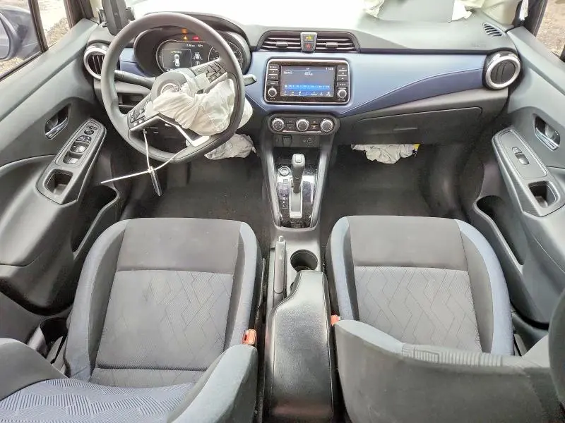 2024 NISSAN VERSA SV  