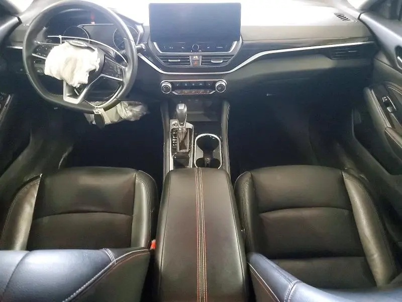 2023 NISSAN ALTIMA SR  