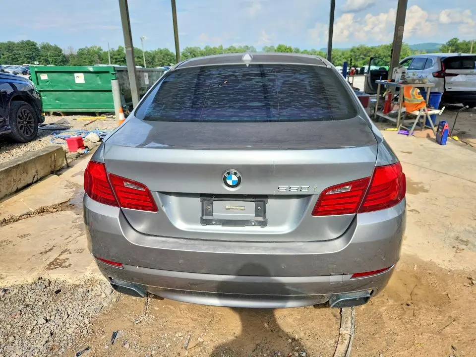 2011 BMW 550 I  
