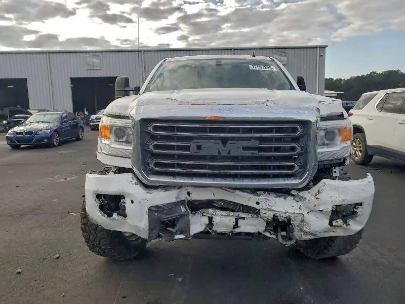 2015 GMC SIERRA K2500 DENALI  