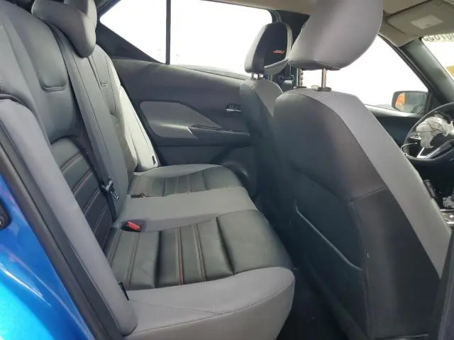 2023 NISSAN KICKS SR  