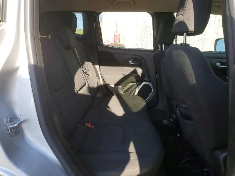 2019 JEEP RENEGADE LATITUDE  