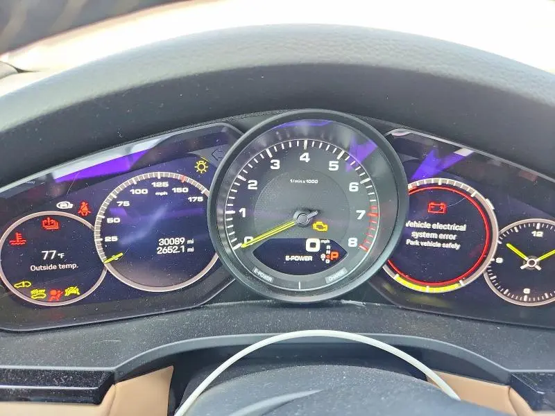 2023 PORSCHE CAYENNE   