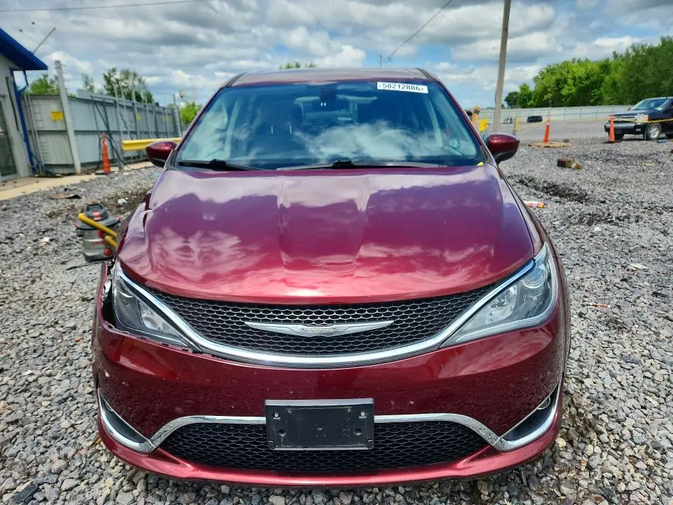 2017 CHRYSLER PACIFICA TOURING L  