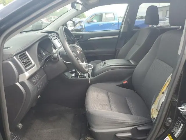 2018 TOYOTA HIGHLANDER LE  