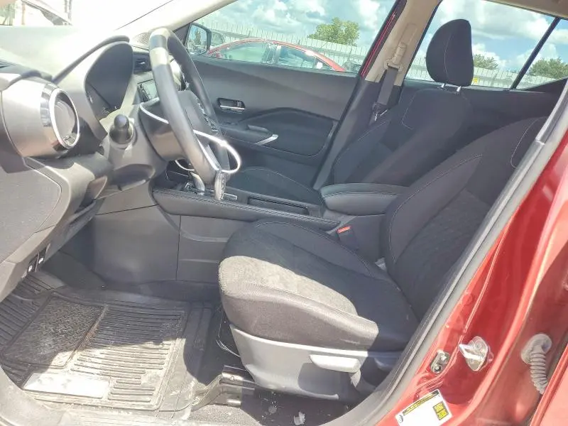 2021 NISSAN KICKS   