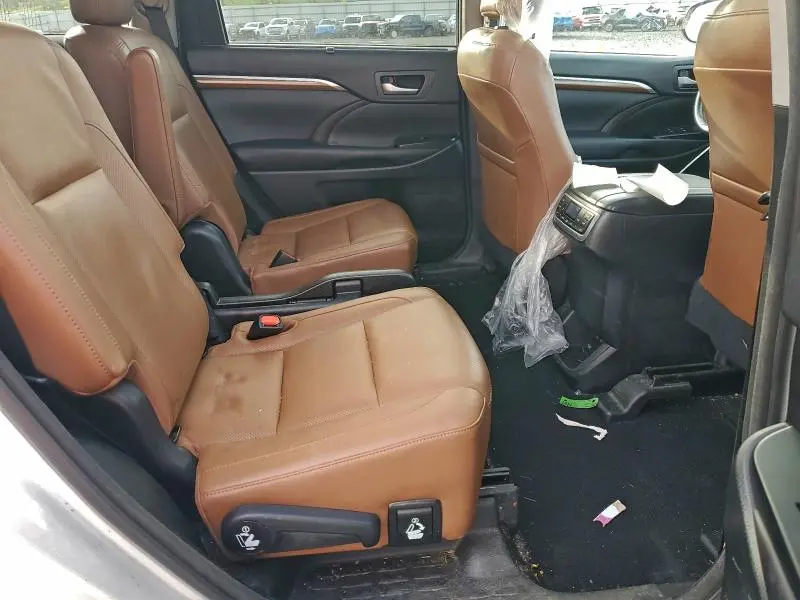 2017 TOYOTA HIGHLANDER HYBRID LIMITED  