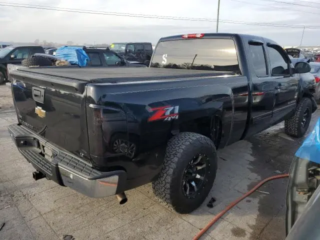 2011 CHEVROLET SILVERADO K1500 LT  