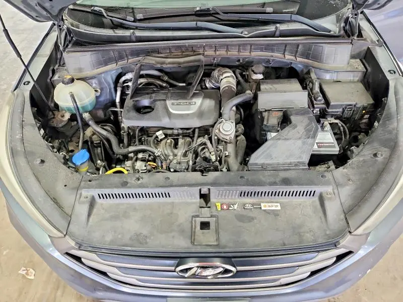 2016 HYUNDAI TUCSON SPORT  