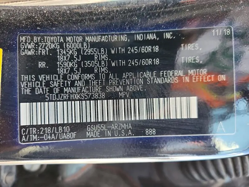 2019 TOYOTA HIGHLANDER XLE  