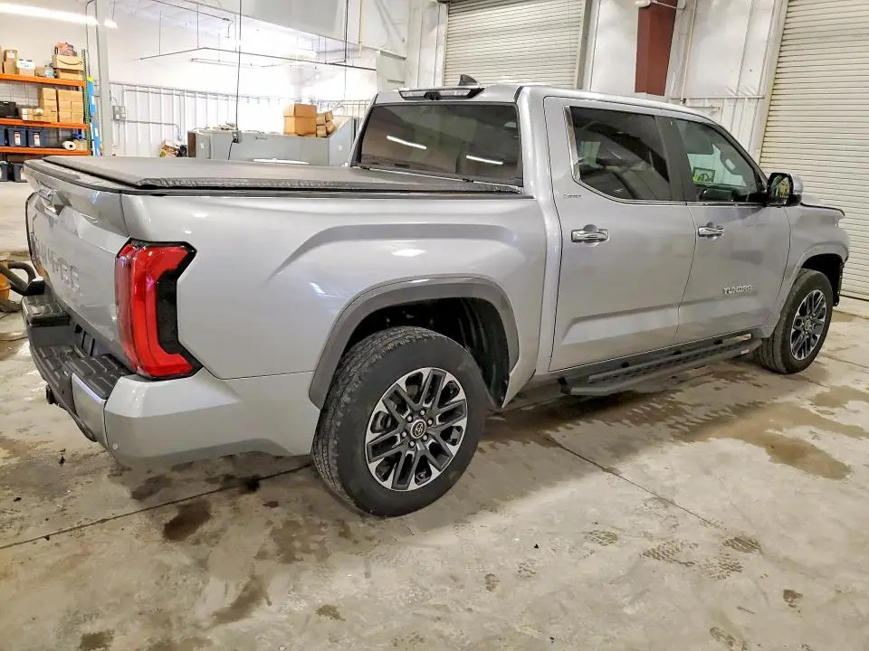 2024 TOYOTA TUNDRA LIMITED  