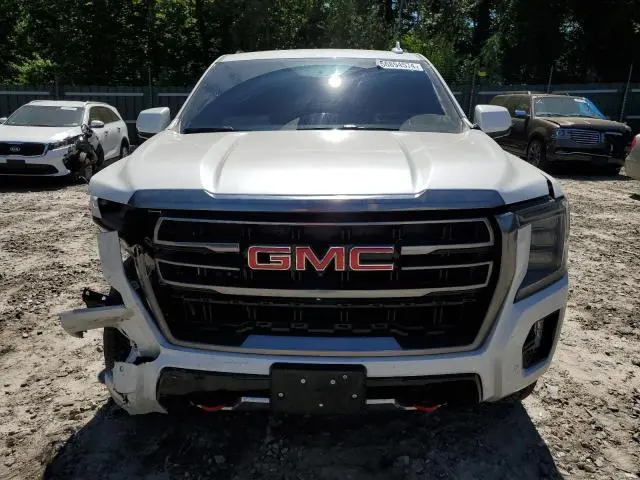 2023 GMC YUKON XL K1500 AT4  