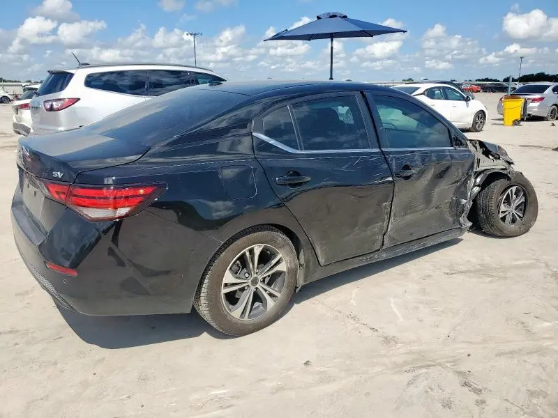 2022 NISSAN SENTRA SV  