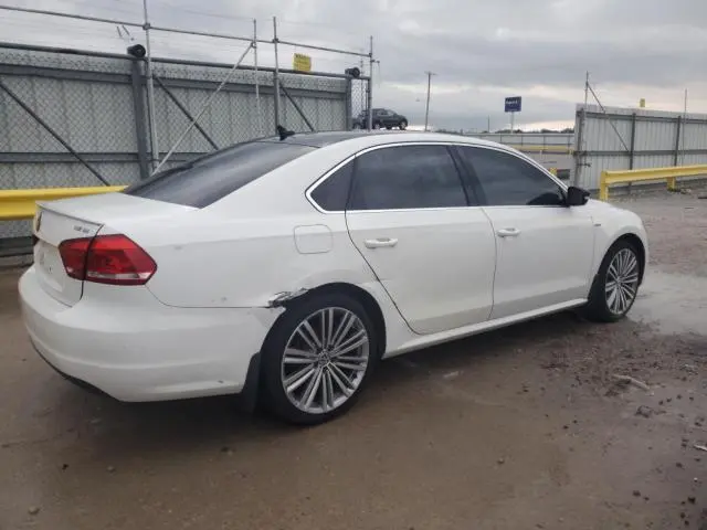 2015 VOLKSWAGEN PASSAT SE  