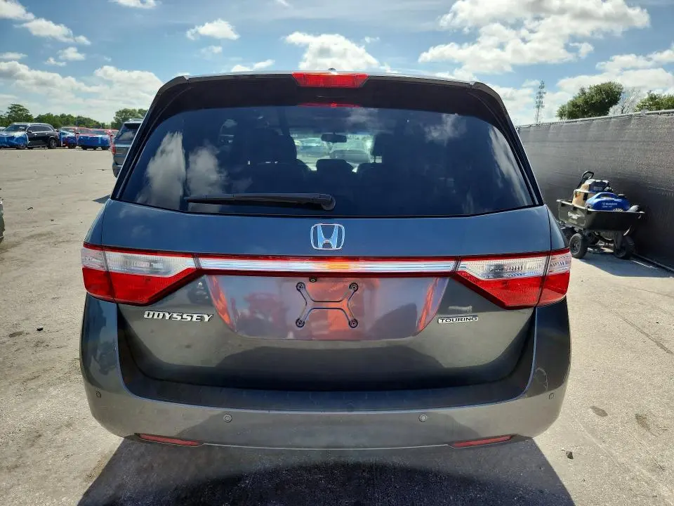 2011 HONDA ODYSSEY TOURING  