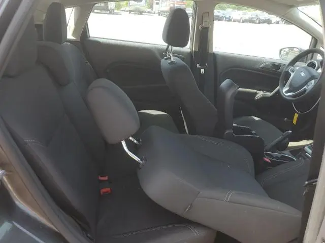2017 FORD FIESTA SE  