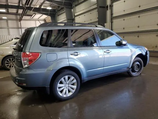 2013 SUBARU FORESTER 2.5X PREMIUM  